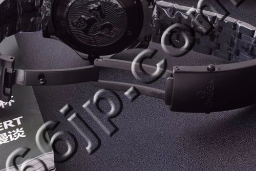 オメガ時計側面デザイン